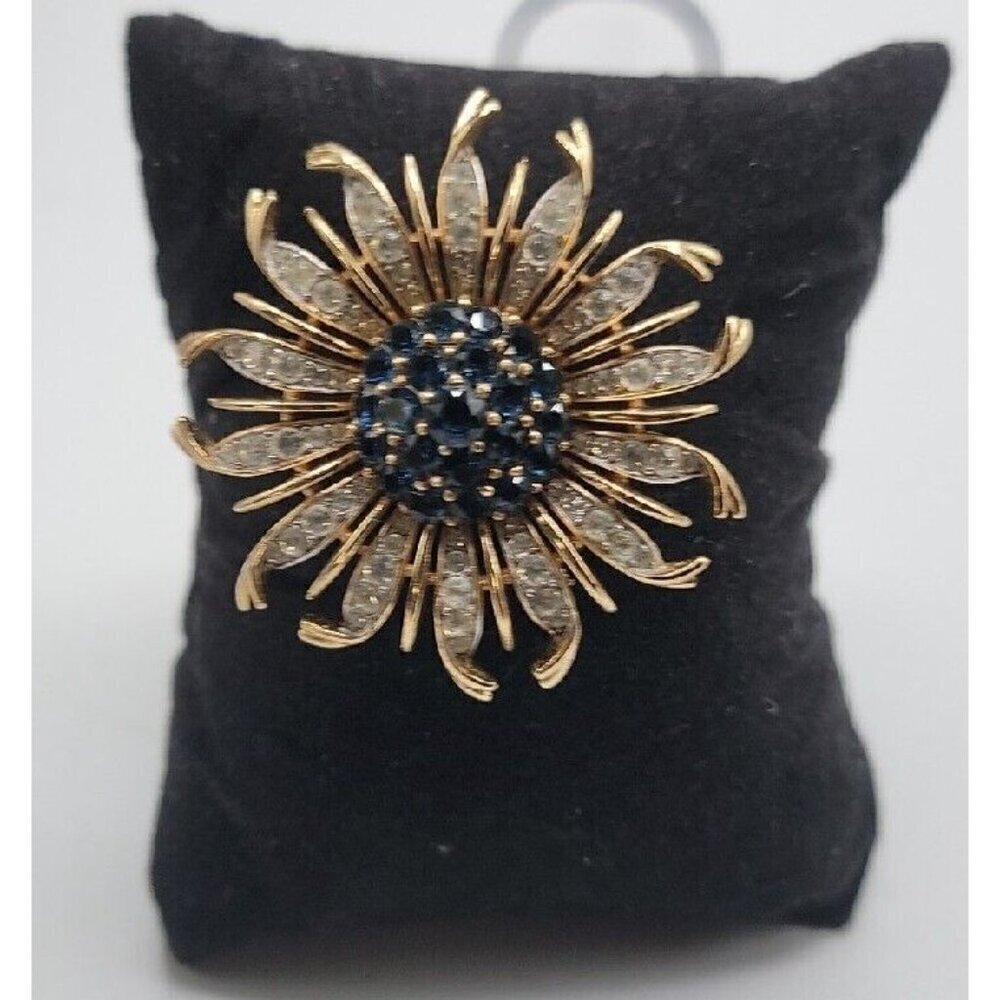 Crown Trifari Alfred Philippe Brooch Invisible Set Blue Sunburst RARE BROOCH - Picture 4 of 16